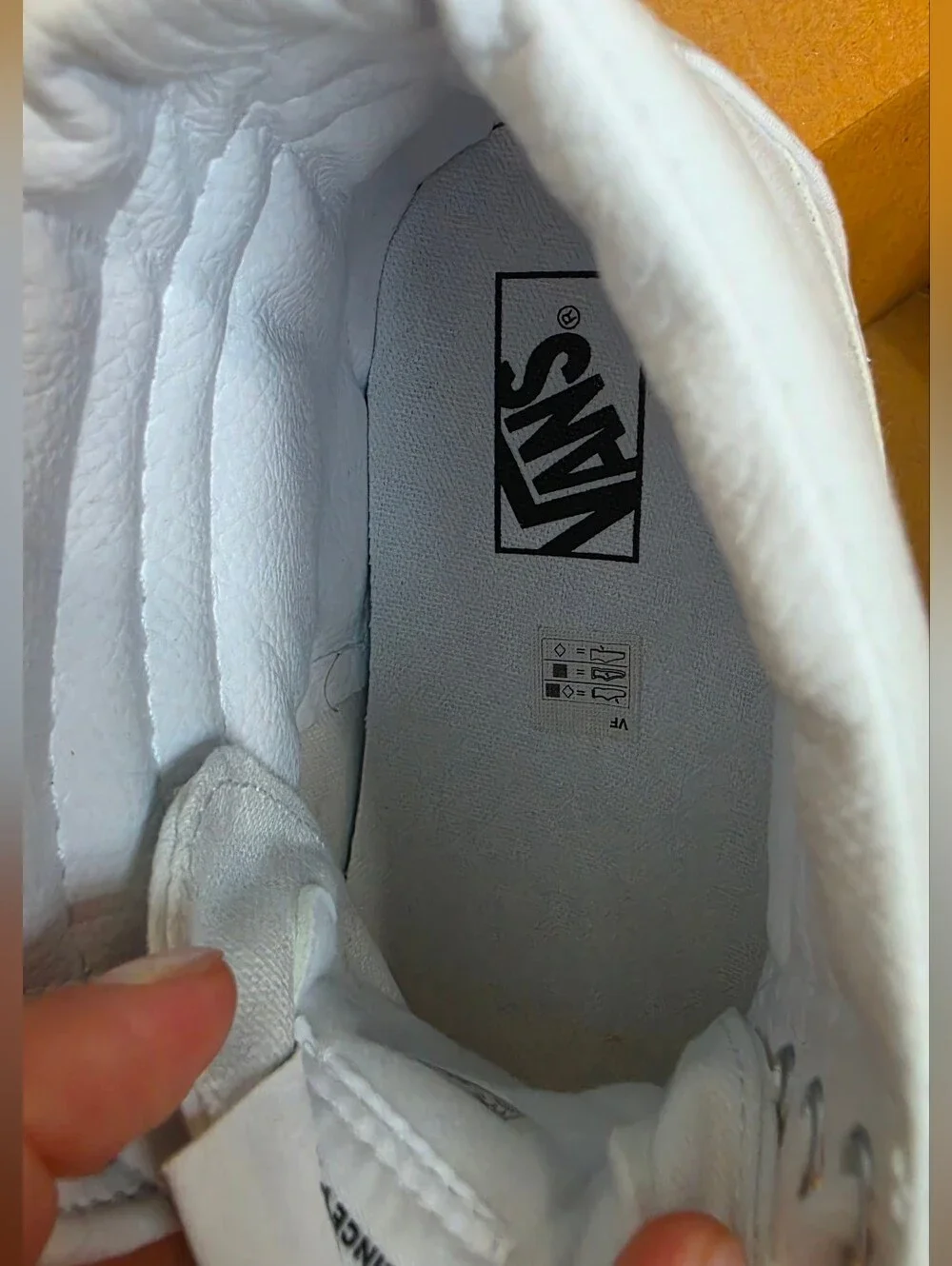 Vans Sk8-Hi Shoe